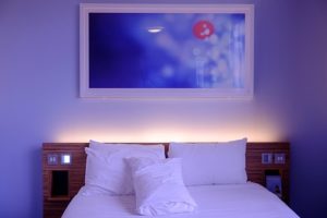 bedroom-1285156__340